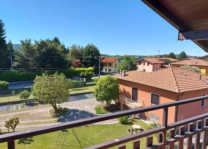 Bnbook Casa Dei Peschi - Di Monate * Cadrezzate