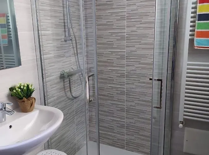 Bnbook Casa Dei Peschi - Di Monate Lägenhet Cadrezzate