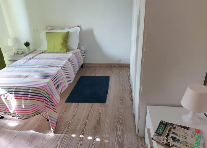 Bnbook Casa Dei Peschi - Di Monate * Cadrezzate