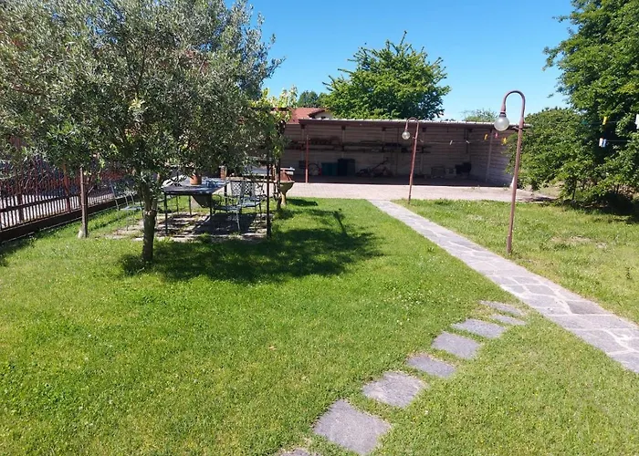 Bnbook Casa Dei Peschi - Di Monate Lägenhet