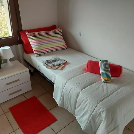 Bnbook Casa Dei Peschi - Di Monate *