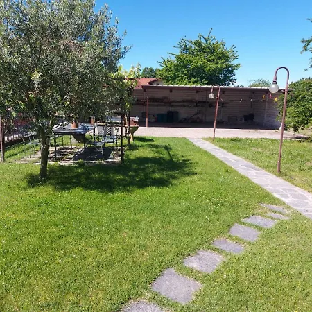 Bnbook Casa Dei Peschi - Di Monate 公寓
