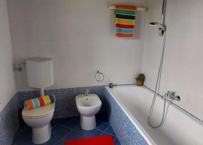 Bnbook Casa Dei Peschi - Di Monate Cadrezzate