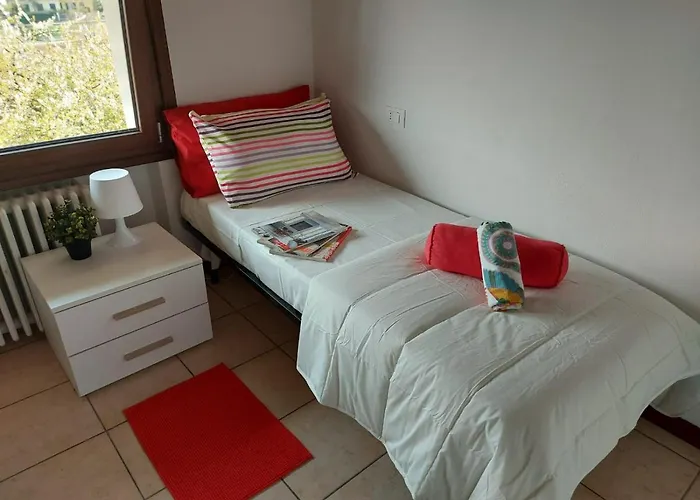 Bnbook Casa Dei Peschi - Di Monate *