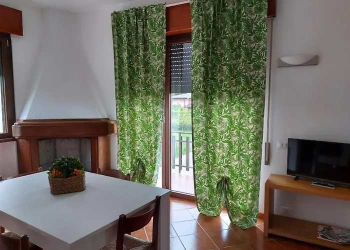 Bnbook Casa Dei Peschi - Di Monate 카드레짜테