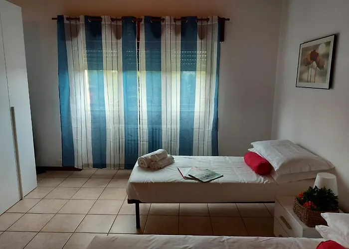 Bnbook Casa Dei Peschi - Di Monate *